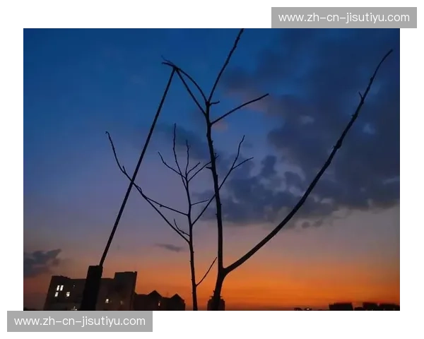 蓝色的极致碰撞：当海港的意志遇见维苏威的烈火